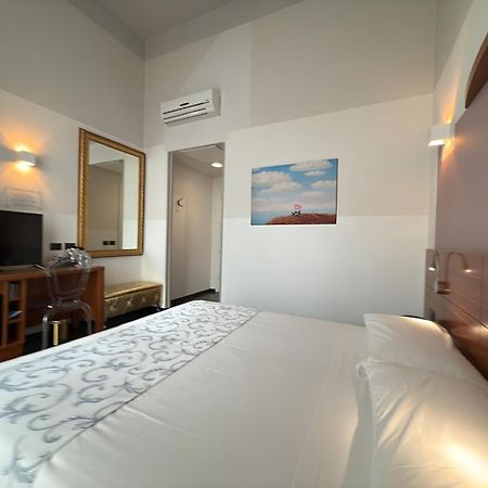 Hotel Europa Varese Dış mekan fotoğraf