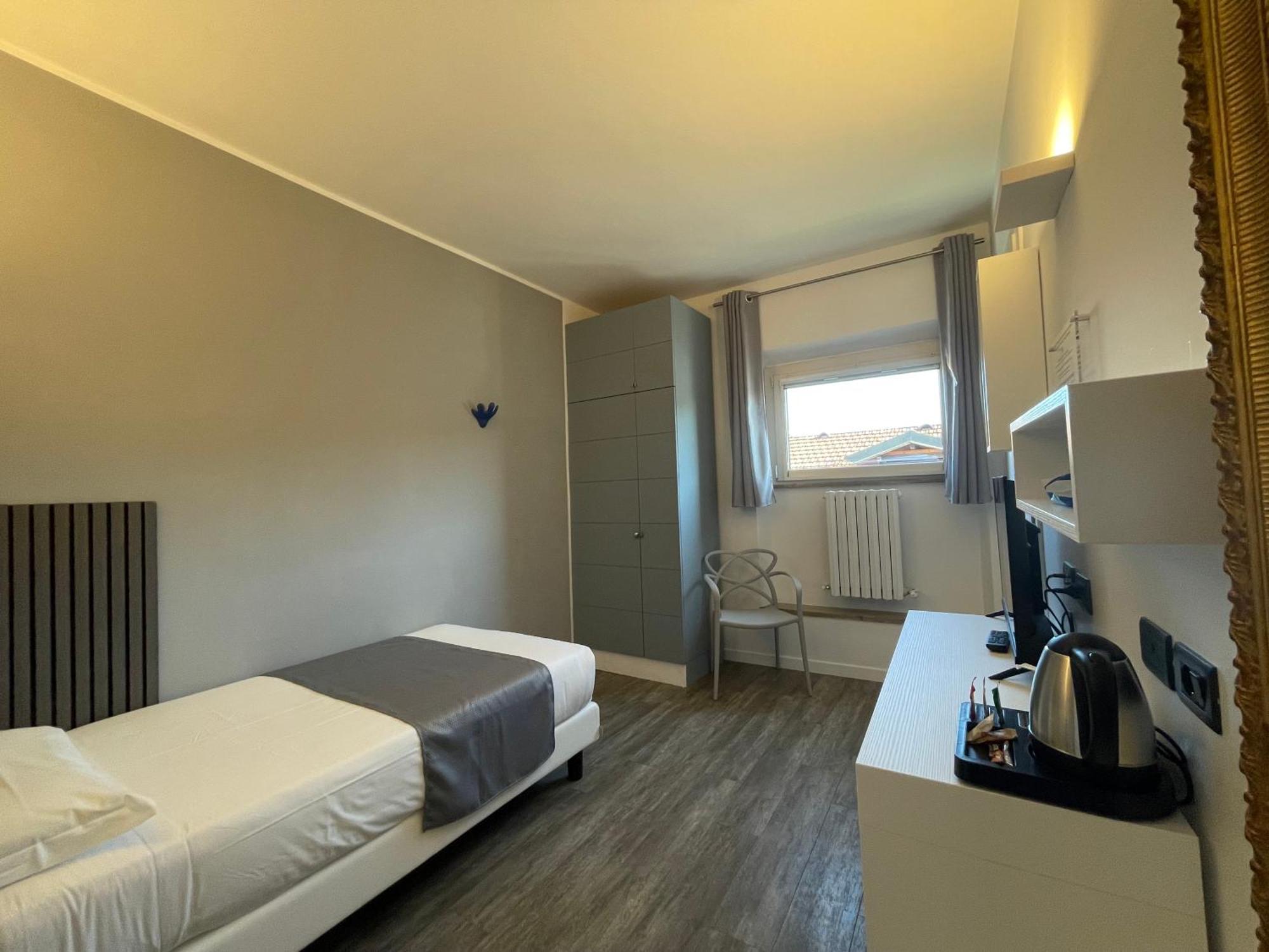 Hotel Europa Varese Dış mekan fotoğraf