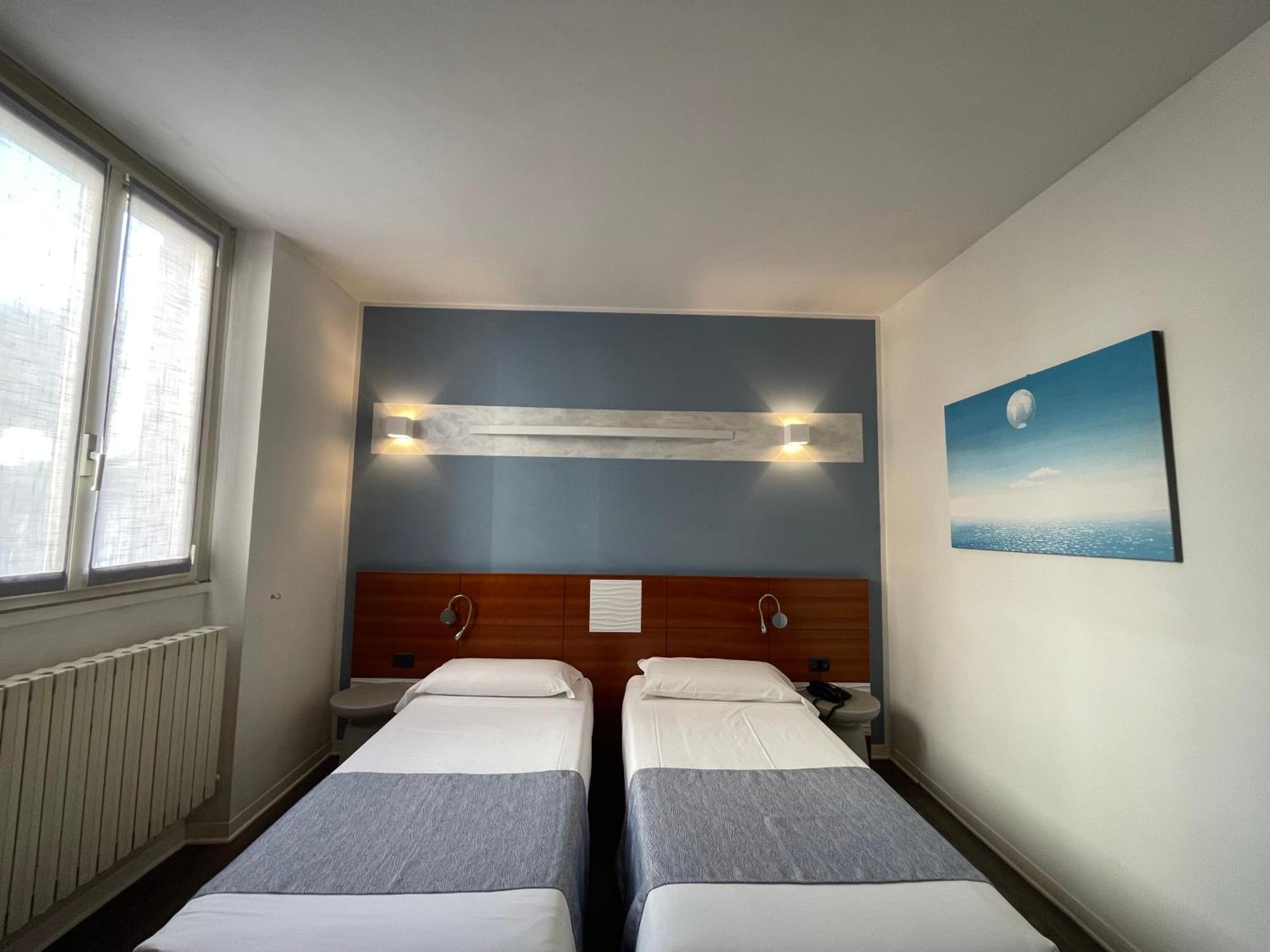 Hotel Europa Varese Dış mekan fotoğraf